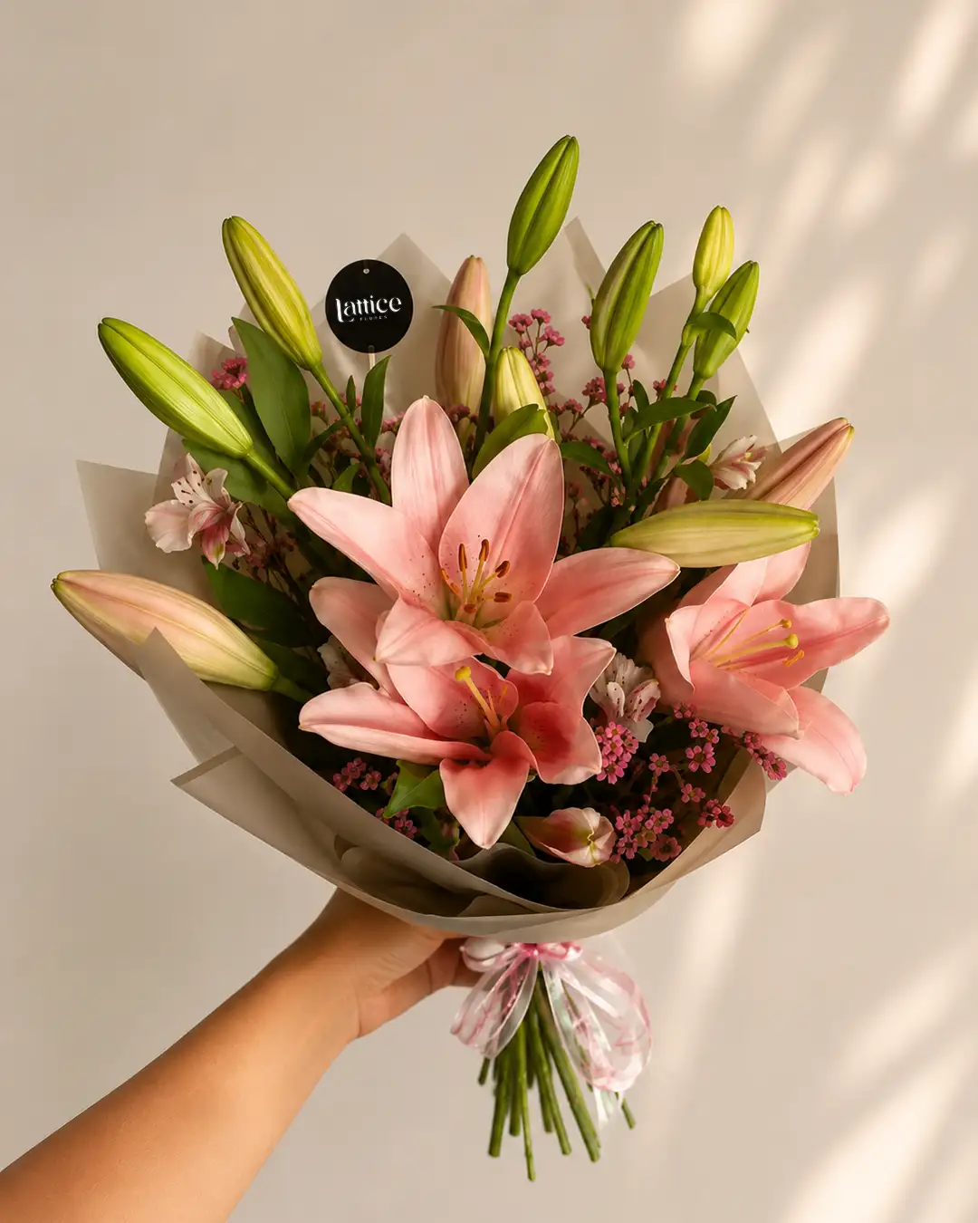 Nuestro Ramo de Liliums Rosados Lattice flores Guadalajara